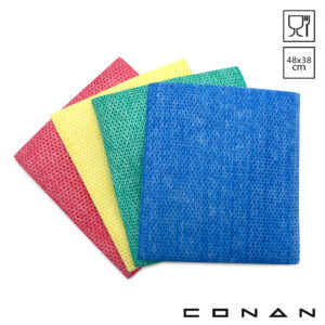 4 verschillende kleuren Conan Color Wipe poetsdoeken liggen bovenop elkaar.